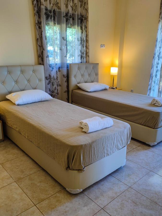 Villa Alexander 2 Triopetra Exterior foto